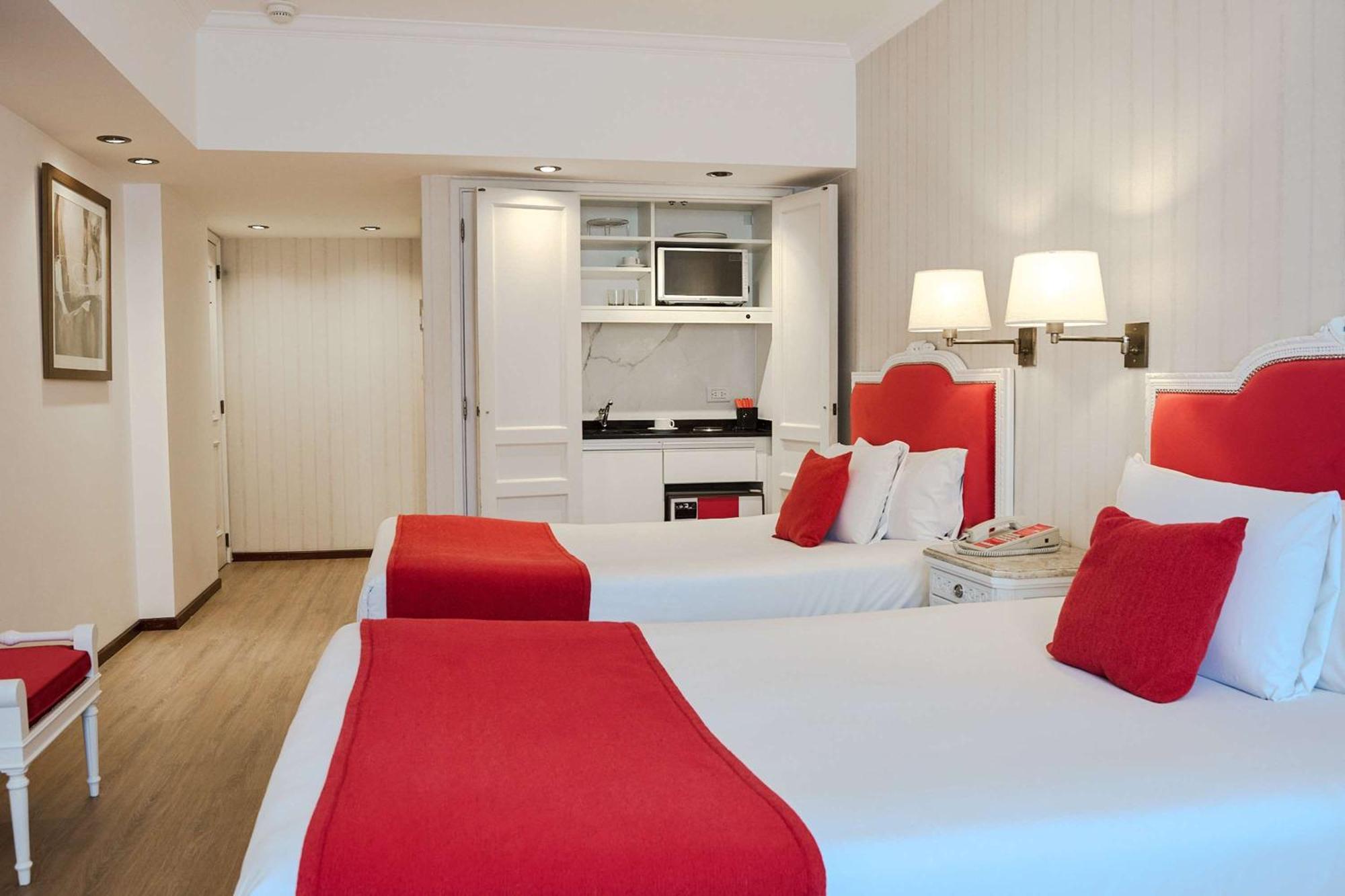 Bed and Breakfast Ramada By Wyndham Buenos Aires Centro Exteriér fotografie